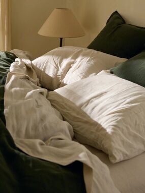 Parachute Linen Pillowcases & Shams in Cream and Olive